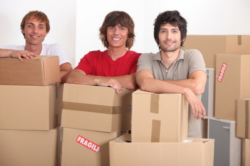 Efficient house removals in Londonmanvan for a smooth relocation