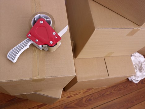 Room-by-room packing setup with labelled boxes