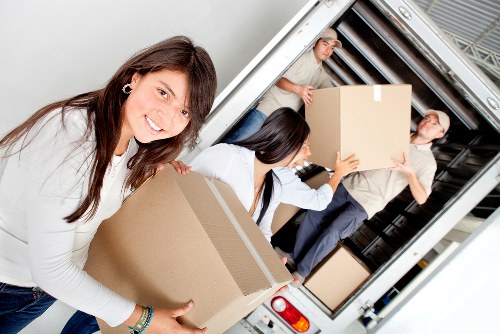 Eco-friendly furniture removal and recycling in Londonmanvan